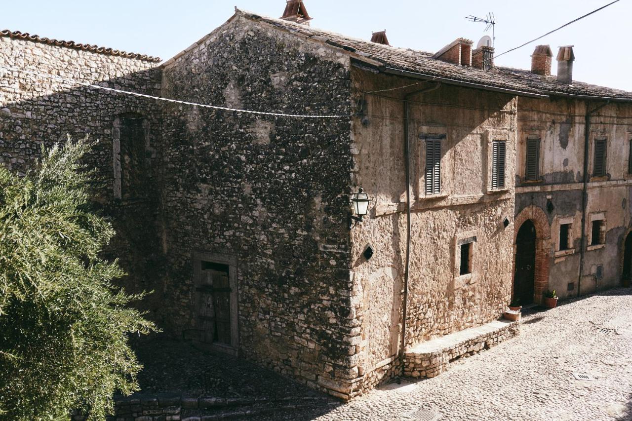 Albergo Diffuso Crispolti Labro Zewnętrze zdjęcie